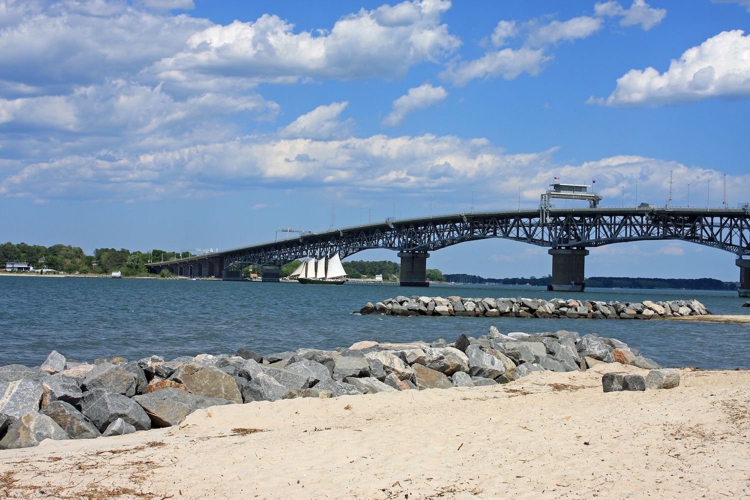 Coleman Memorial Bridge, Yorktown